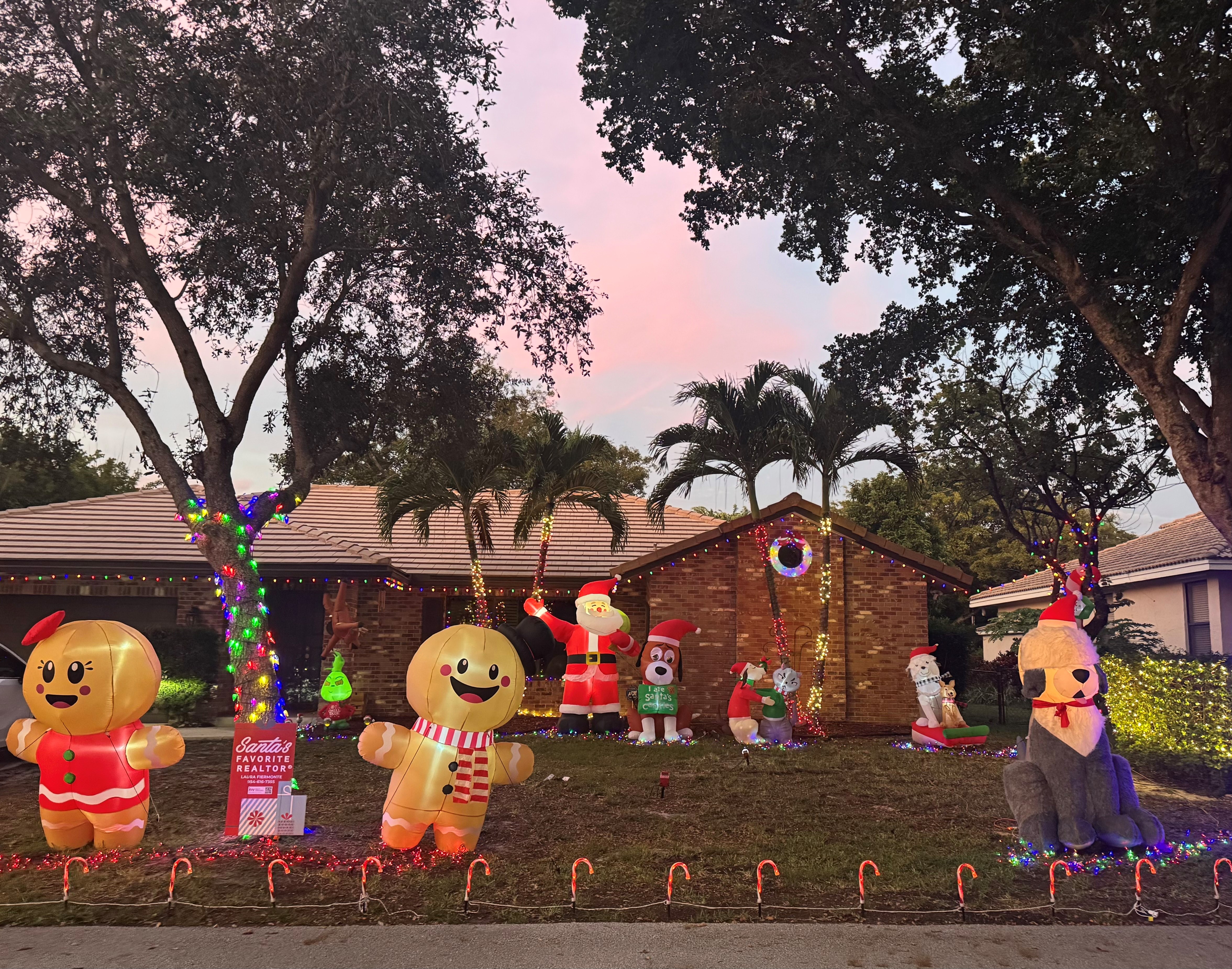 2025 Holiday Light Contest 9 Fiermonte Family 2025 Holiday Light Contest 9 Fiermonte Family